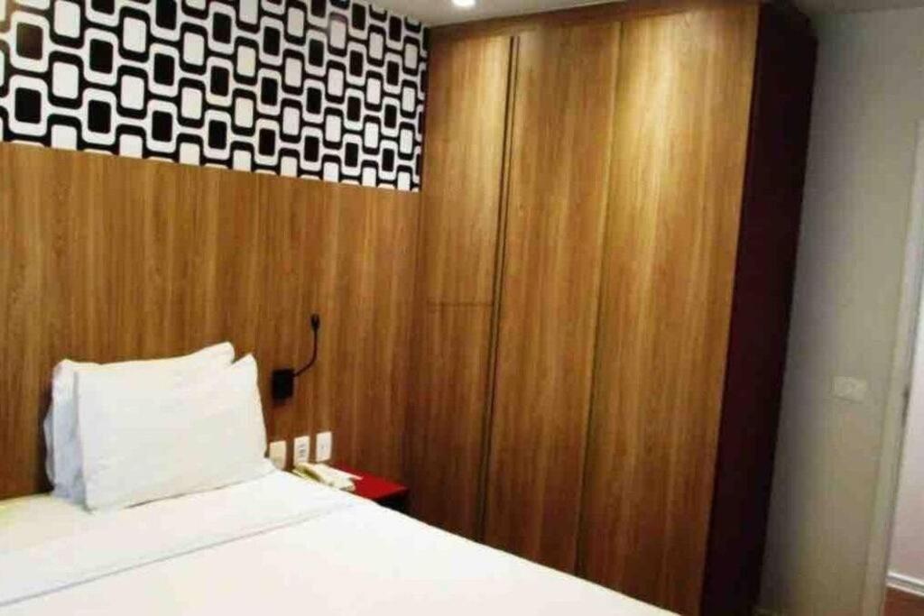 Flat Ipanema Com Garagem Appartamento Rio de Janeiro